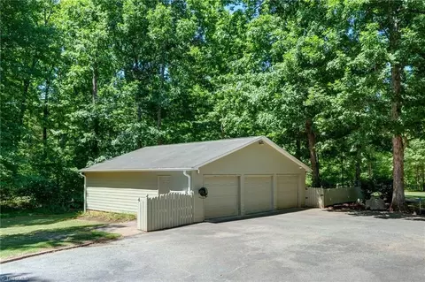 Exterior - 4501 Kendale Rd, High Point, NC 27265 photo 8 of 11
