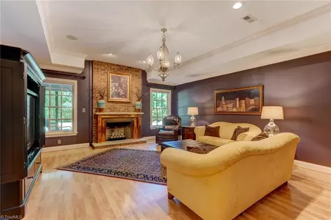 Living - 4501 Kendale Rd, High Point, NC 27265 photo 3 of 4