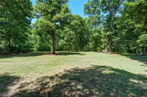Exterior - 4501 Kendale Rd, High Point, NC 27265 photo 3 of 11