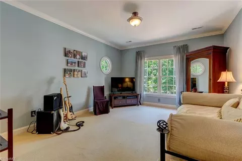 Bedroom - 4501 Kendale Rd, High Point, NC 27265 photo 4 of 8