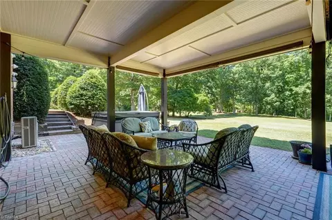 Exterior - 4501 Kendale Rd, High Point, NC 27265 photo 4 of 11
