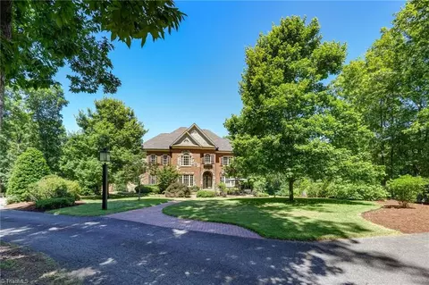 Exterior - 4501 Kendale Rd, High Point, NC 27265 photo 10 of 11