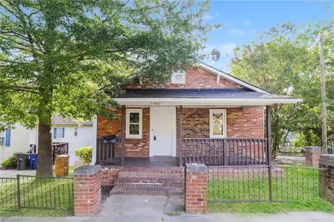 1901 Dunleith Ave N, Winston Salem, NC 27105