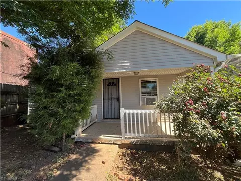 911 17th St, Winston Salem, NC 27105