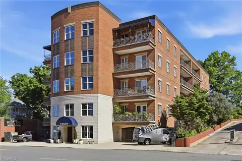 851 4th St #20, Winston Salem, NC 27101