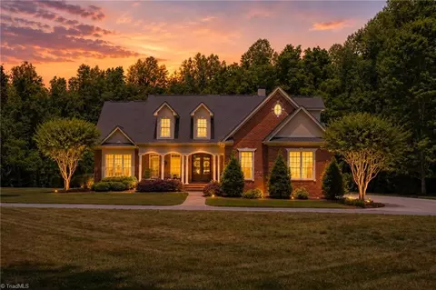 350 Abbotts Xing, High Point, NC 27265