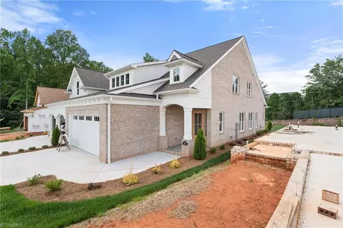 1490 Longwood Village Ct, Lewisville, NC 27023