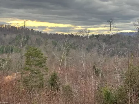 2001 Tom Dula Rd, Ferguson, NC 28624 photo 14
