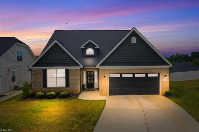 2082 Dowell Ct, Burlington, NC 27215