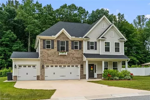 2450 Redwood Hill Run, Kernersville, NC 27284