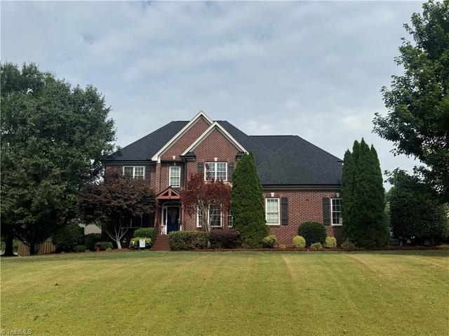 2107 Northbay Dr, Browns Summit, NC 27214