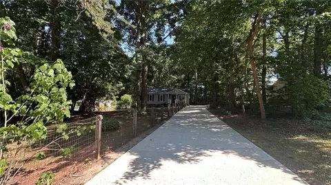 5404 John Washington Rd, Browns Summit, NC 27214