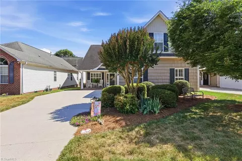 6650 Springfield Village Ln, Clemmons, NC 27012