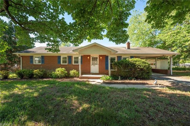 5751 Vickie Dr, Winston Salem, NC 27106