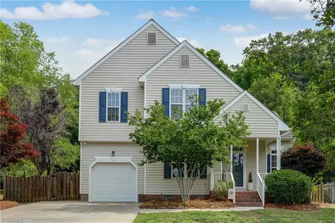 4025 Queens Grant Rd, Jamestown, NC 27282