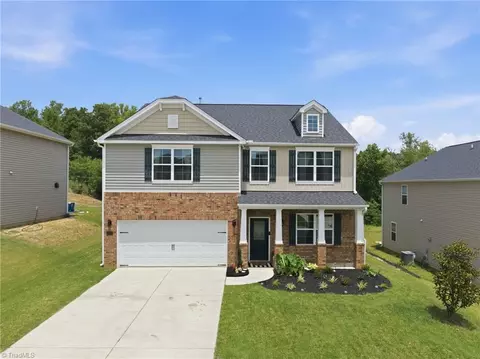 6882 Bellawood Dr, Trinity, NC 27370