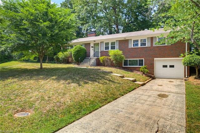 2743 Wildwood Ct, Winston Salem, NC 27103