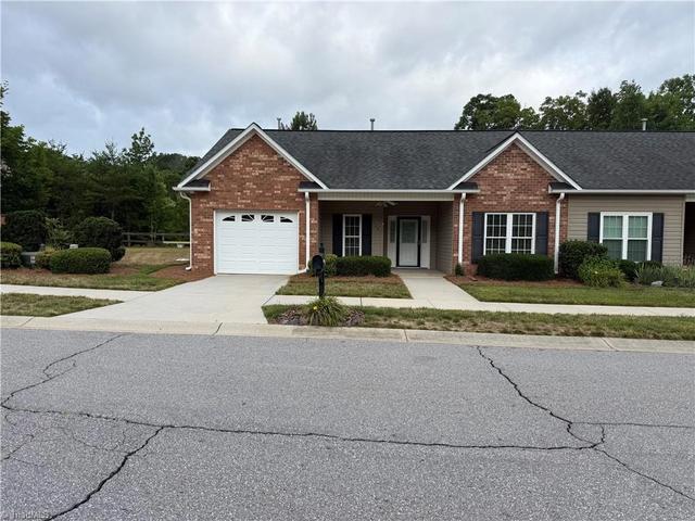 137 Sterling Dr, Mocksville, NC 27028