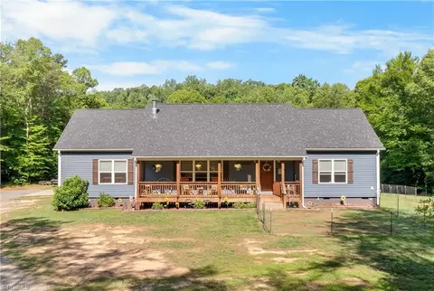 274 Echo Hollar Rd, Westfield, NC 27053