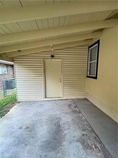 Exterior - 3 Second Ave, Thomasville, NC 27360 photo 2 of 5