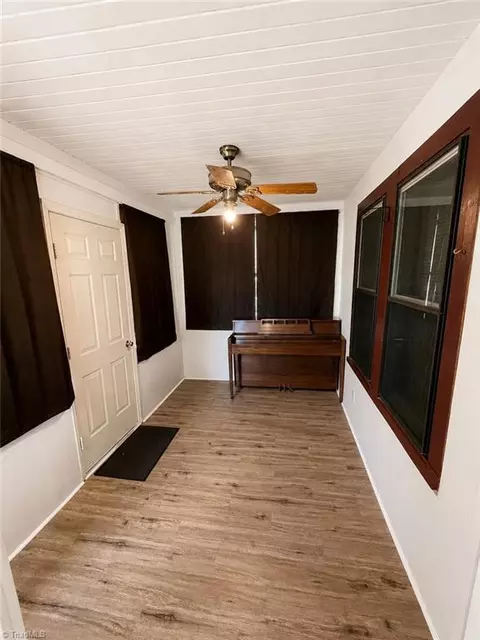 Exterior - 3 Second Ave, Thomasville, NC 27360 photo 1 of 5