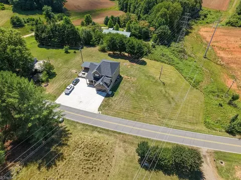 View/Area - 1097 Dodson Mill Rd, Pilot Mountain, NC 27041 photo 3 of 4
