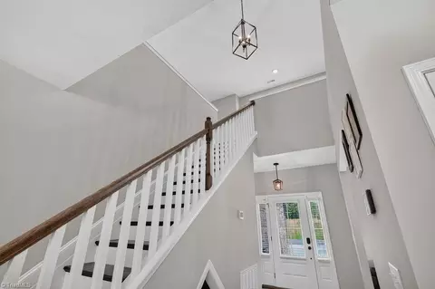Entry Way - 1097 Dodson Mill Rd, Pilot Mountain, NC 27041 photo 10 of 12