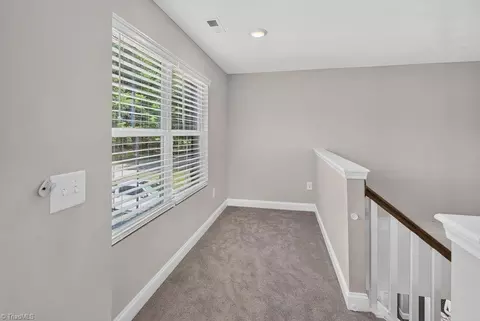 Entry Way - 1097 Dodson Mill Rd, Pilot Mountain, NC 27041 photo 11 of 12