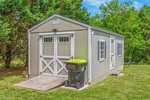 836 Bear Trl, Cana, VA 24317 photo 33