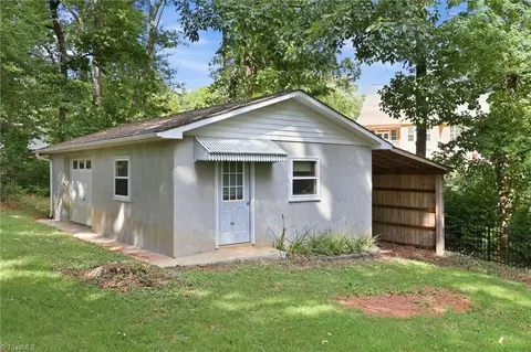 Exterior - 118 Hillside Ct, King, NC 27021 photo 4 of 11