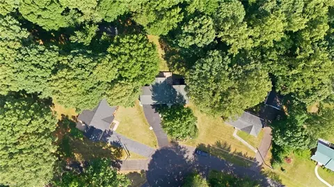 View/Area - 118 Hillside Ct, King, NC 27021 photo 1 of 5