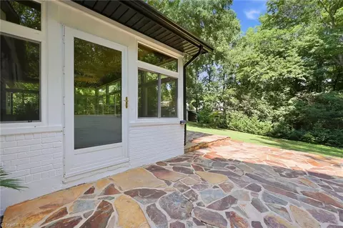 Exterior - 118 Hillside Ct, King, NC 27021 photo 7 of 11