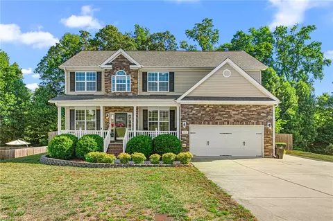 365 Mahogany Dr, Thomasville, NC 27360