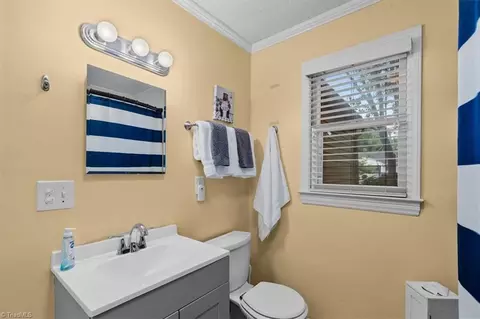 609 Hedrick Ave, High Point, NC 27262 photo 19