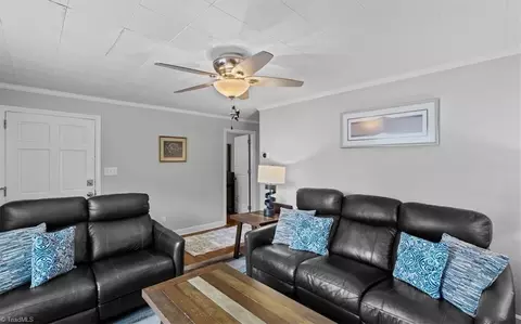 609 Hedrick Ave, High Point, NC 27262 photo 8