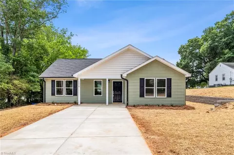 1318 Delaware Ave, Eden, NC 27288