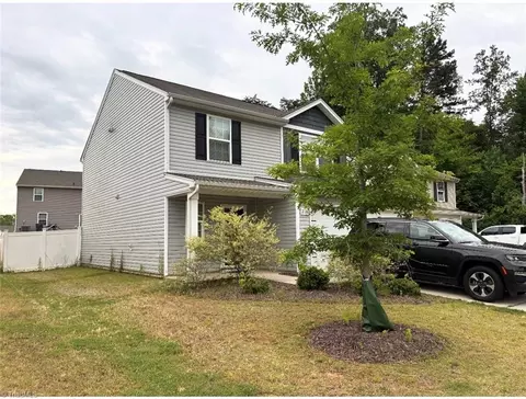 2126 Lagganmore Dr, Greensboro, NC 27405