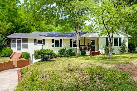 1016 Fenimore St, Winston Salem, NC 27103