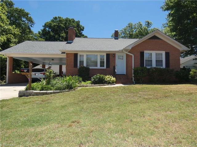 1239 Fairview Dr, Lexington, NC 27292
