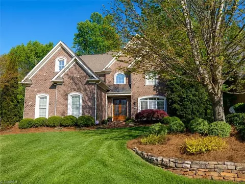 2546 N Beech Ln, Greensboro, NC 27455