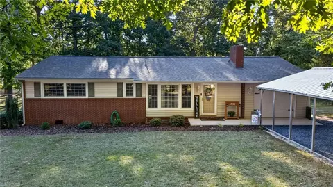 329 Lambert Dr, Asheboro, NC 27205