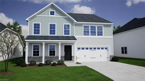 4711 Halter Dr, Clemmons, NC 27012