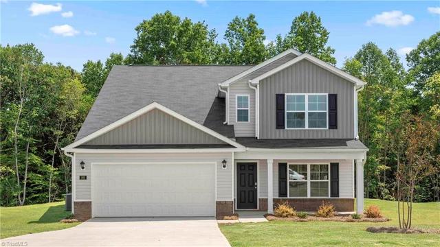 2803 Orange Blossom St, Greensboro, NC 27406