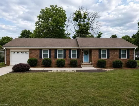 2800 E New Garden Rd, Greensboro, NC 27455