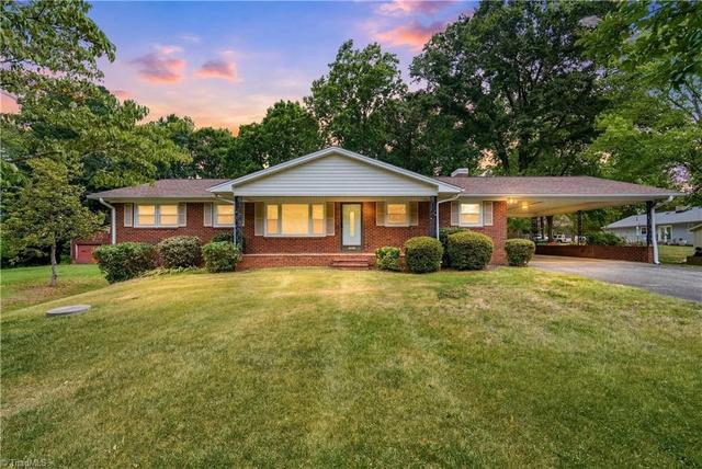 717 Corjon St, Kernersville, NC 27284