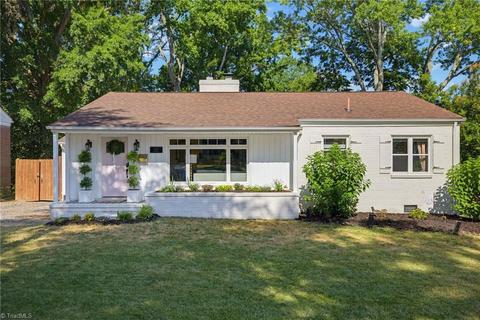 1013 Carolina St, Greensboro, NC 27401