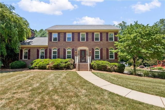 5936 Kenton Dr, Kernersville, NC 27284