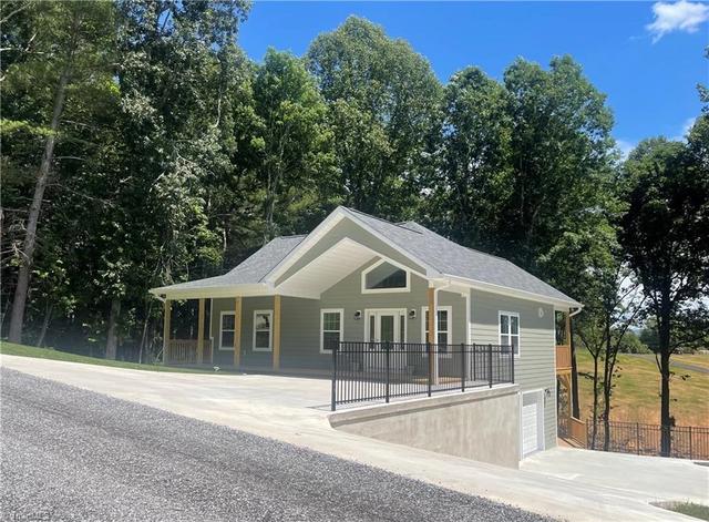 177 Linda Carol Ave, Wilkesboro, NC 28697