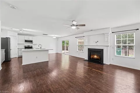 6739 Maize Dr, High Point, NC 27265 photo 7