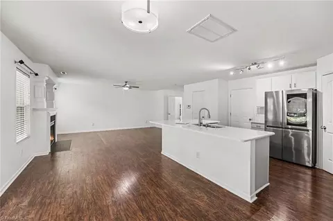 6739 Maize Dr, High Point, NC 27265 photo 11